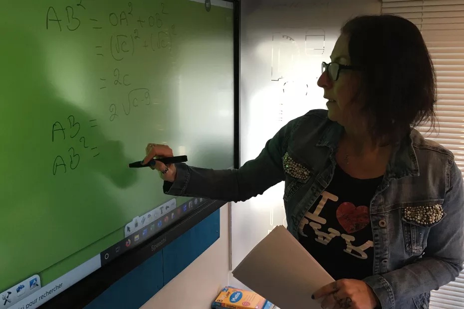 Brevet et bac 2024 : Professeur Truck sur le pont pour les révisions