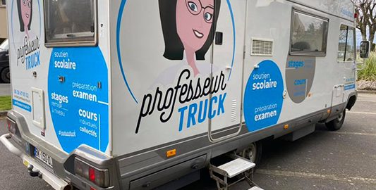 CCI Caen – Audrey Kistler a aménagé un camping-car et elle a créé sa société « professeur Truck »